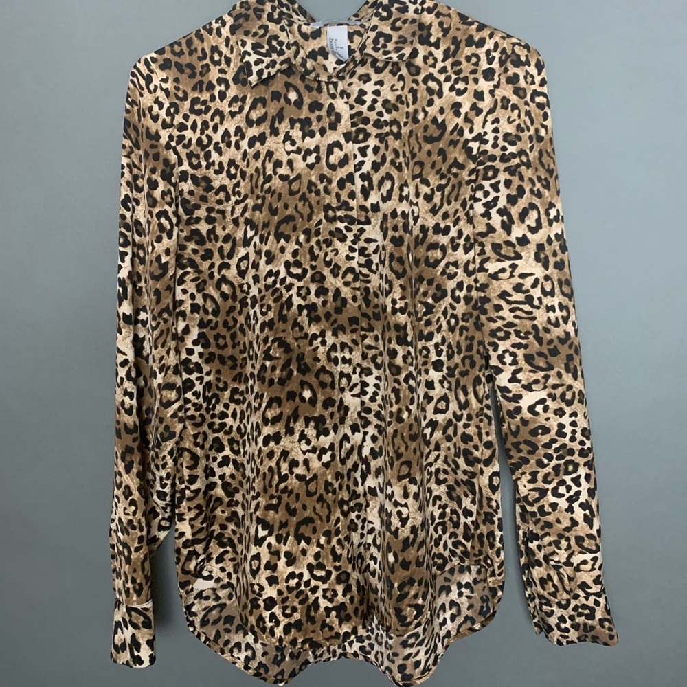 Cheetah print button up
